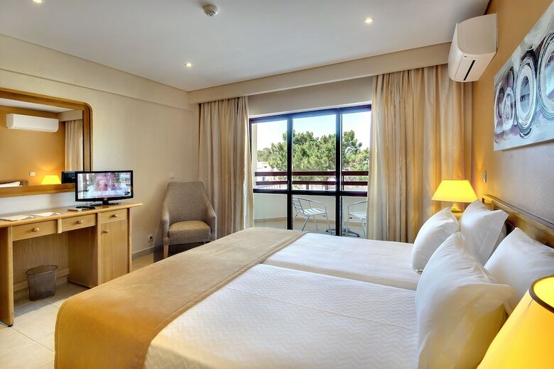 Hotel Alba
