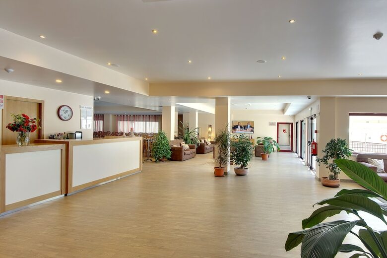 Hotel Alba