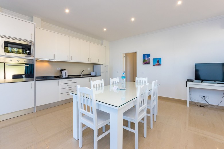 Hotel Apartamentos Turisticos Janelas Do Mar