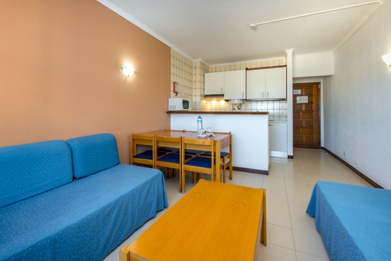 Hotel Apartamentos Turisticos Janelas Do Mar