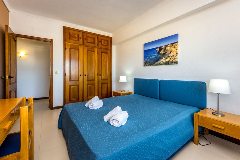 Hotel Apartamentos Turisticos Janelas Do Mar