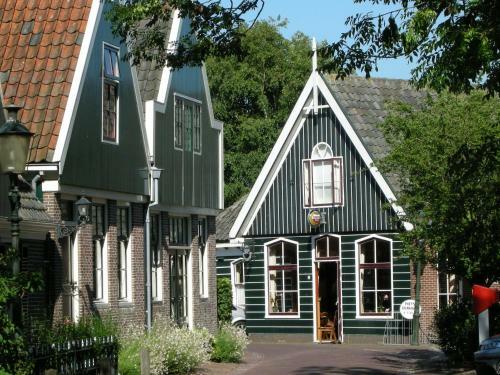 Luxurious Holiday Home In West-graftdijk With Private Garden