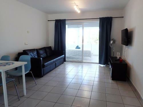 Apartamento En Playa Roca Primer Linea De Mar (05)