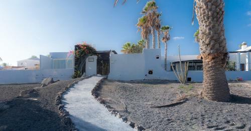 Apartamento En Playa Roca Primer Linea De Mar (05)