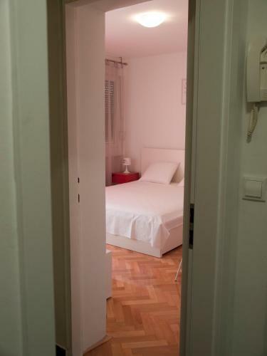 Apartments Zvone