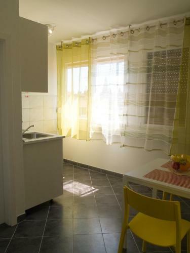 Apartments Zvone