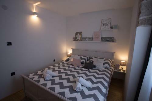 Apartment Vertigo