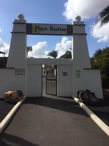 Apartamento Reby Bastian Beach