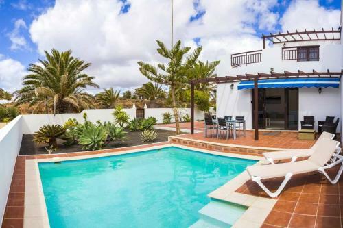 Villa Niteo House