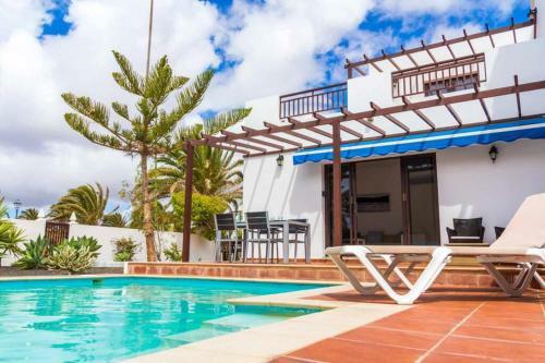 Villa Niteo House
