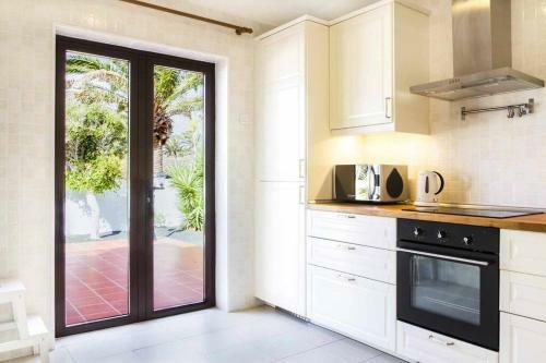 Villa Niteo House