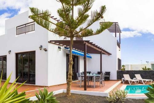 Villa Niteo House
