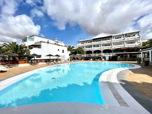 Bonito Apartamento Con Wifi, Piscina, Cerca de Playa Los Charcos
