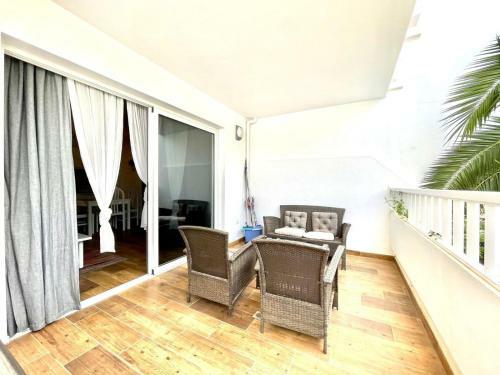 Bonito Apartamento Con Wifi, Piscina, Cerca de Playa Los Charcos