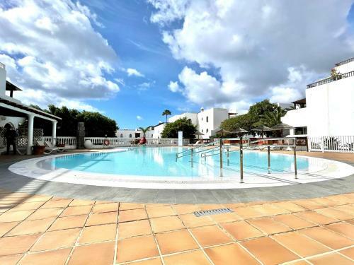 Bonito Apartamento Con Wifi, Piscina, Cerca de Playa Los Charcos