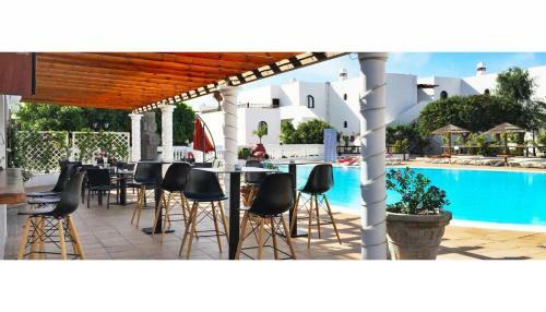 Bonito Apartamento Con Wifi, Piscina, Cerca de Playa Los Charcos