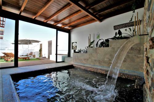 Holiday House And Spa Lanzarote