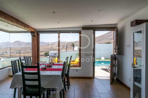 Villa Macher Piscina Climatizada Y Bar Piscina