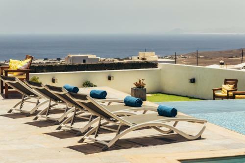 Villa Macher Piscina Climatizada Y Bar Piscina