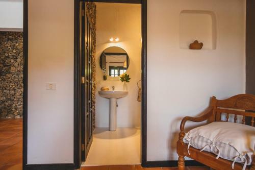 Hostal Finca Malvasia Vineyard