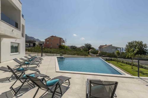 Luxury Villa Adonis Split With Private Pool, Jacuzzi, Sauna And Gym
