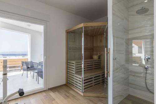 Luxury Villa Adonis Split With Private Pool, Jacuzzi, Sauna And Gym