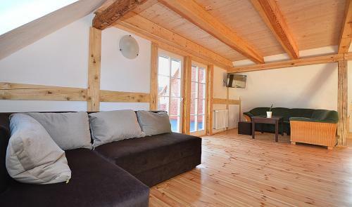 Agroturismo Nad Morzem I Jeziorem Dworek Kopa?