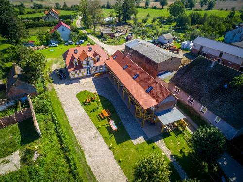 Agroturismo Nad Morzem I Jeziorem Dworek Kopa?