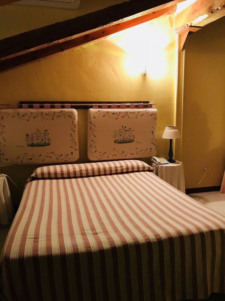 Hostal Burgos