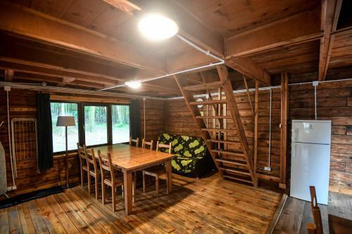 Lodge O?rodek Pszcz�?ka Krasnobr�d