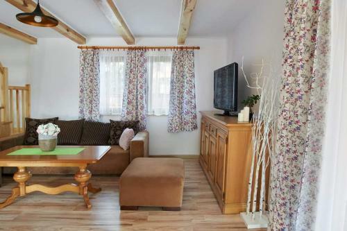 Lodge Sosnowy Domek Krasnobr�d