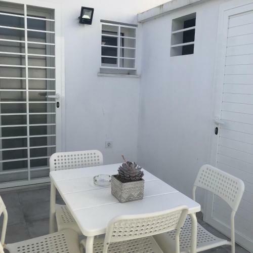 Apartamento C�novas