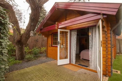 Bed & Breakfast Onder De Kersenboom
