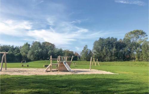 Holiday Home Tzummarum 22