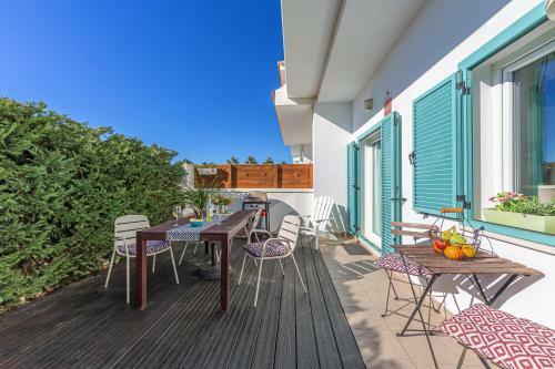 Apartamento Con Jardin Privado - Simplytarifa