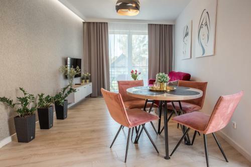 W&k Apartments White&grey
