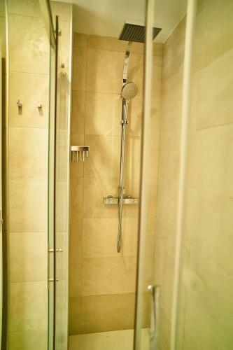 Fabulous Penthouse Downtown Tarifa, Maestro Apartments