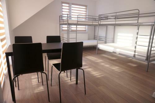 Hostel 66
