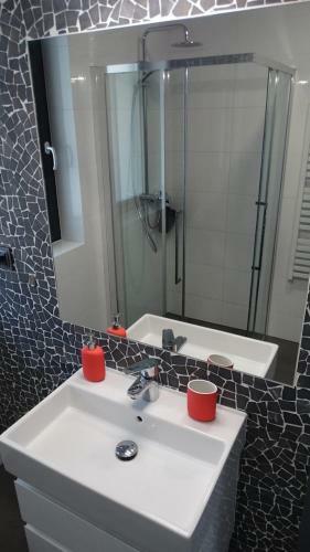 Domino-apartamenty Red