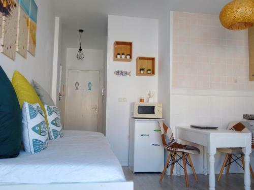 Apartamento Piso Pesca�to - Tarifa Centro