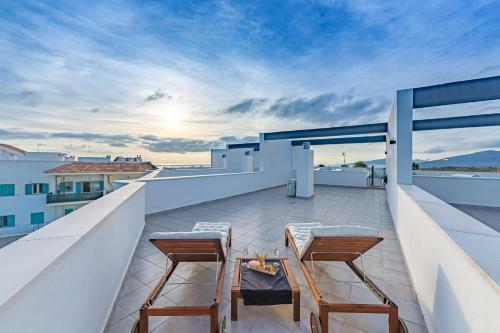 Apartamento Panoramic Views, Terrace & Pool - Fiberglass Wifi