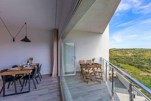 Apartamento Panoramic Views, Terrace & Pool - Fiberglass Wifi