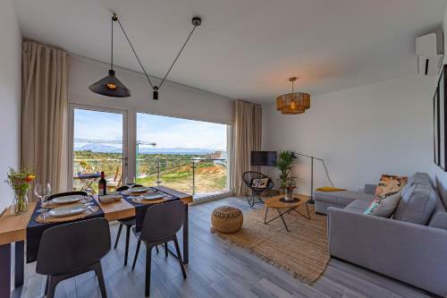 Apartamento Panoramic Views, Terrace & Pool - Fiberglass Wifi