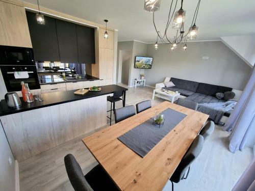 Apartamento Domek Pod ?wierkami - "apartamenty ?wierkowe"
