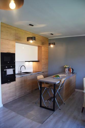 Apartamento Domek Pod ?wierkami - "apartamenty ?wierkowe"