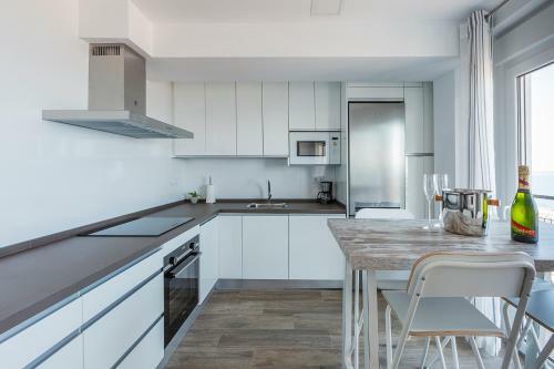 Apartamento �tico Con Vistas Espectaculares Al Mar