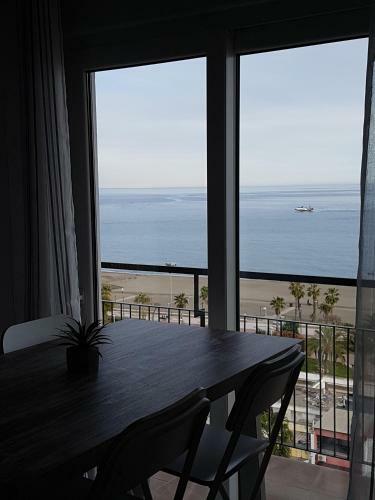 Apartamento �tico Con Vistas Espectaculares Al Mar