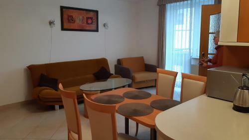 Apartament Zoya + Gara?