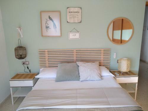 Apartamento �tico Con Piscina Y Barbacoa