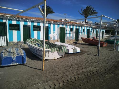 Apartamento �tico Con Piscina Y Barbacoa